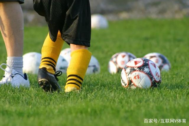 罗马诺：弗里克将成巴萨新主帅 他正等待正式签约